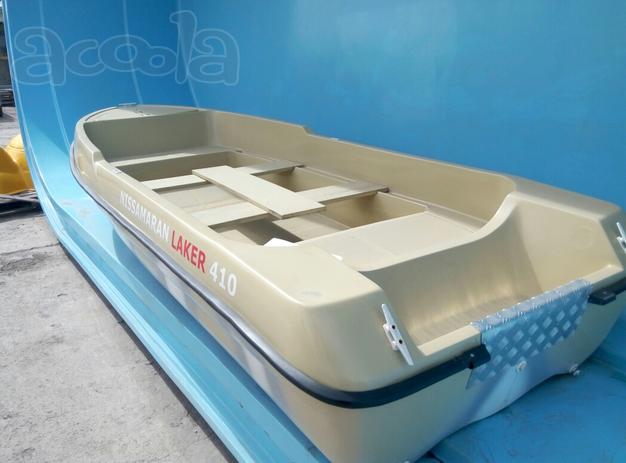Лодка Nissamaran Laker 410